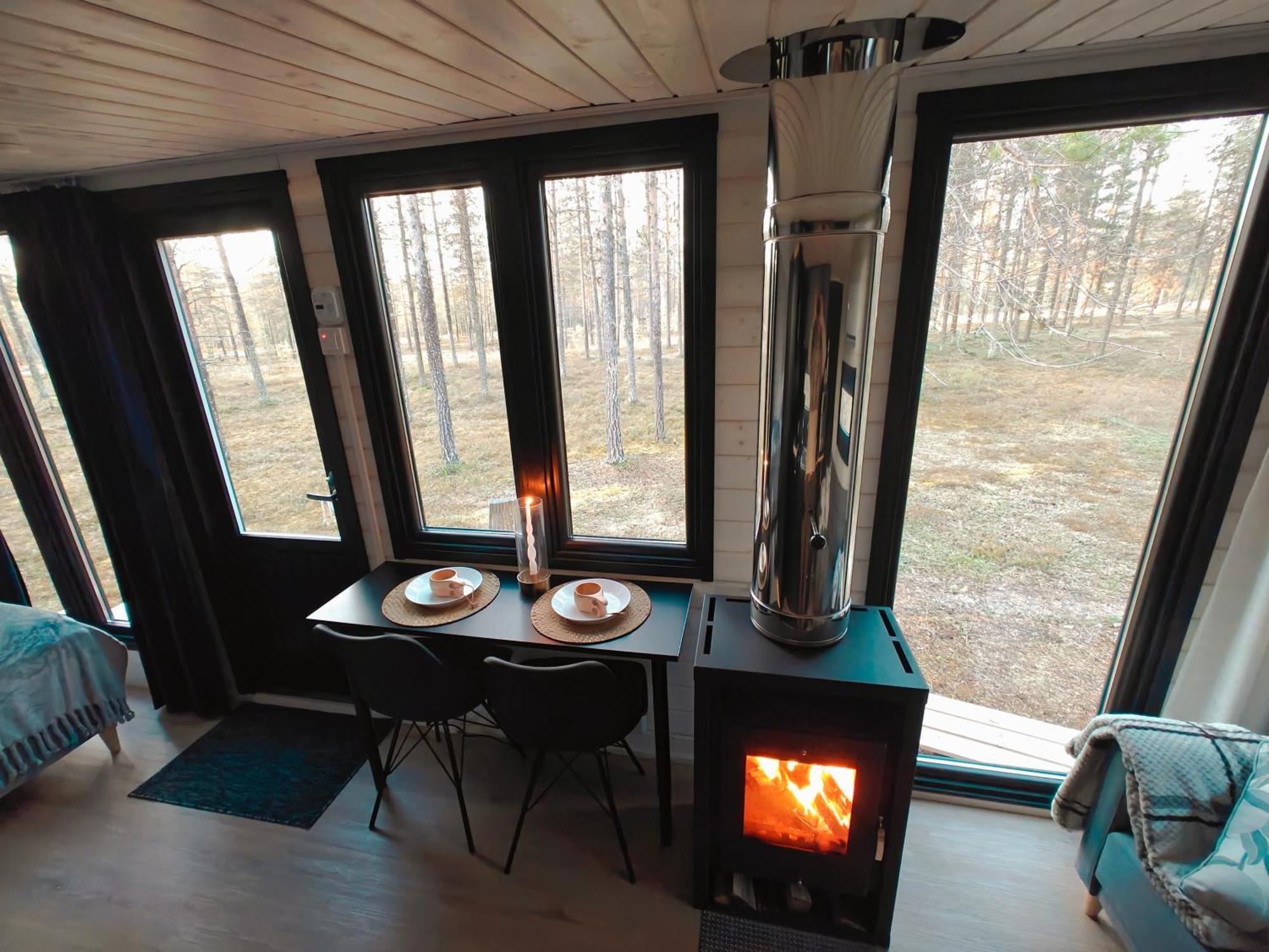 Lapland Riverside, Landscape Cabin, Kuukkeli 6, Yllaes, Tiny Home With Sauna, Fireplace, Terrace, Bbq, Wifi, Ski, Fishing, Pets Ok Akaslompolo Ngoại thất bức ảnh